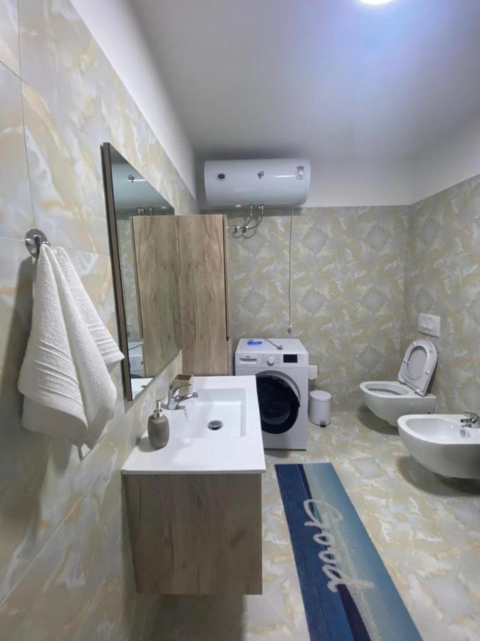 City Center& Sea View Apartment Драч Екстериор снимка