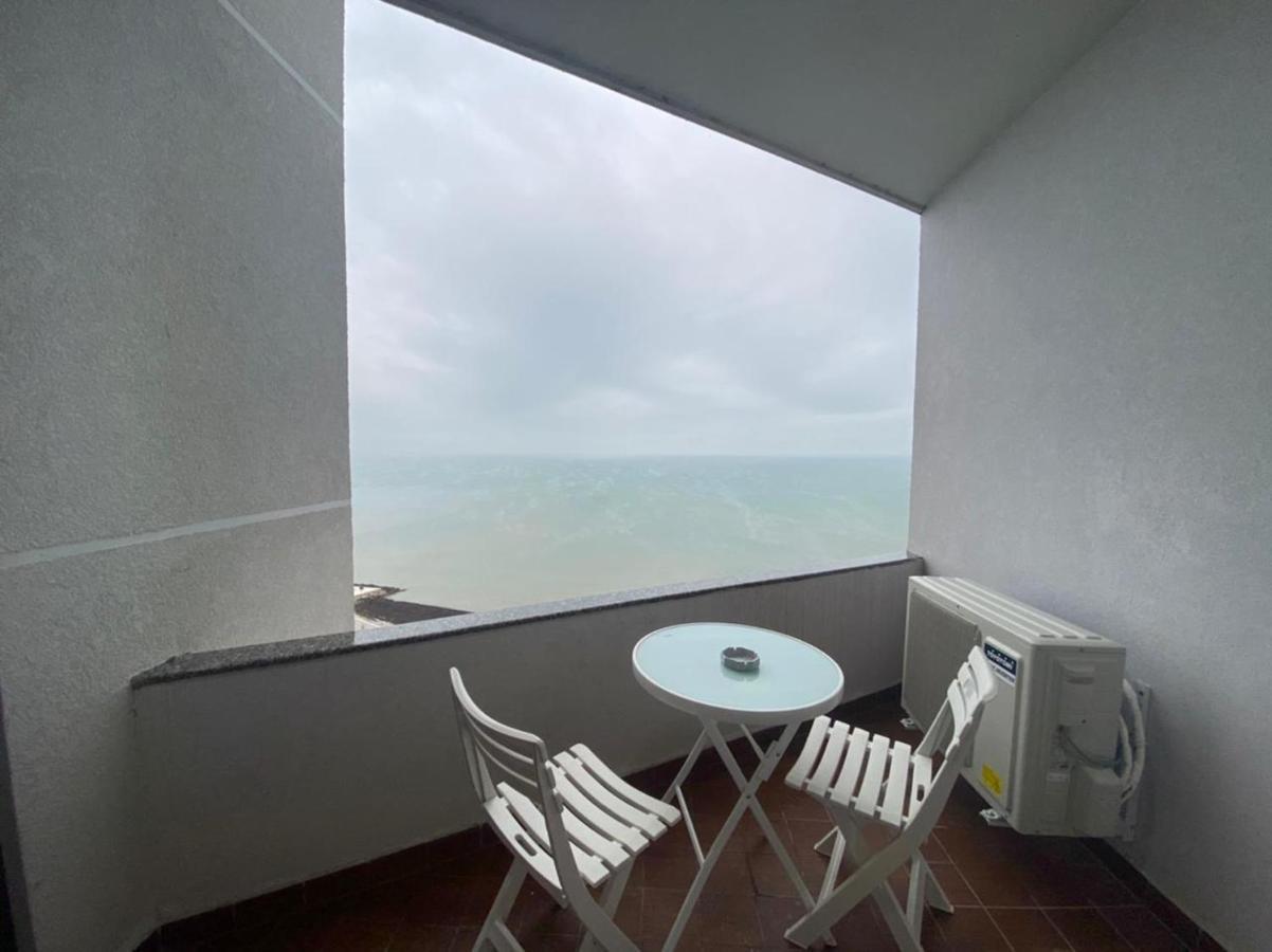City Center& Sea View Apartment Драч Екстериор снимка