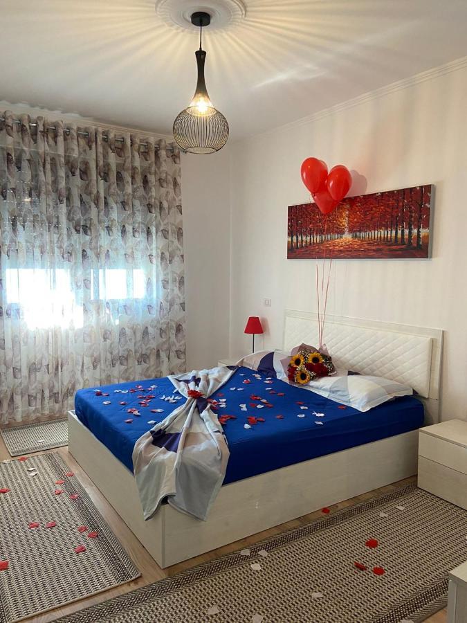 City Center& Sea View Apartment Драч Екстериор снимка